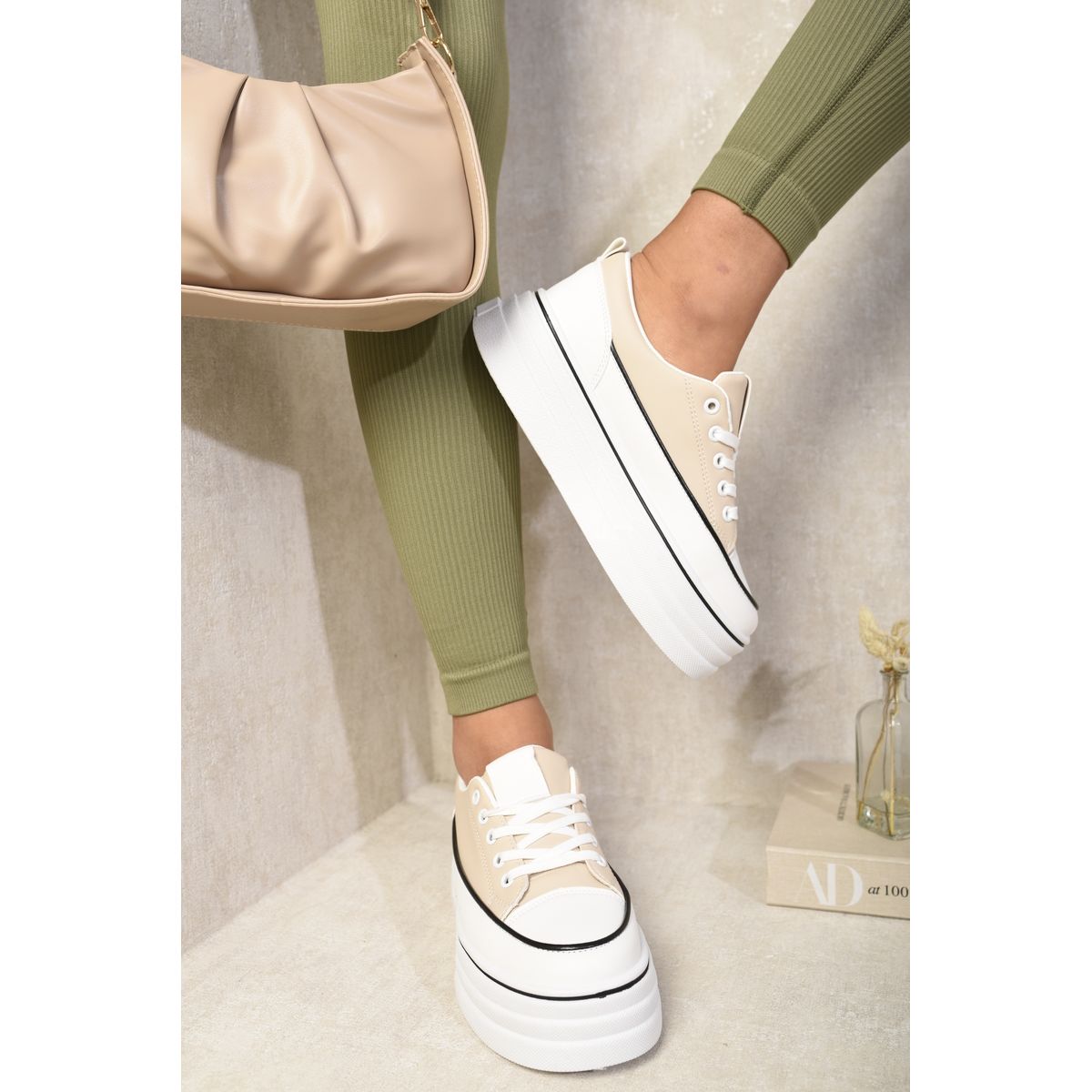 laceless platform trainers